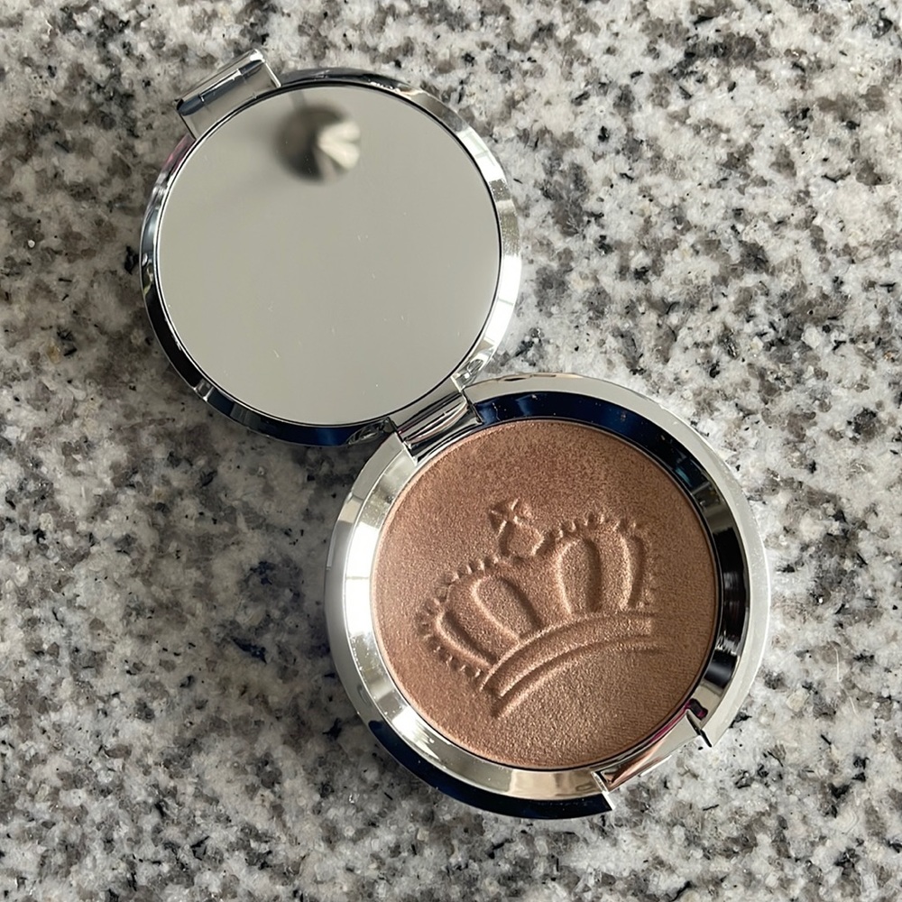 Becca shimmering skin perfector - royal glow
